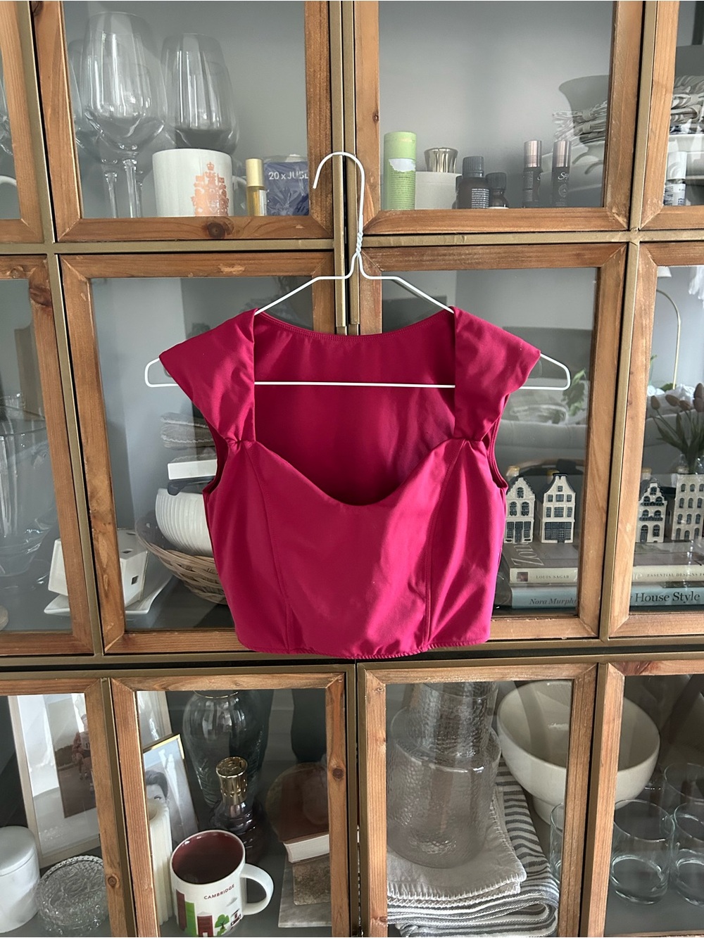 Women’s Raspberry Fuchsia Workout Crop Top - Picture 2 of 12